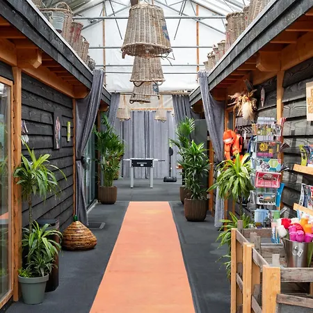 Feriehus 5 Persons Tulpenacker Comfort Roelofarendsveen