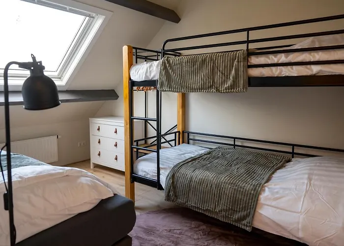 5 Persons Tulpenacker Comfort Holiday home Roelofarendsveen